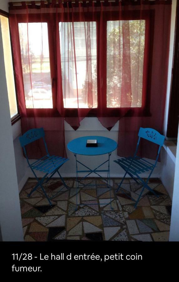 Appartement Tout Confort Avec Parking Ferme อาร์ลส์ ภายนอก รูปภาพ